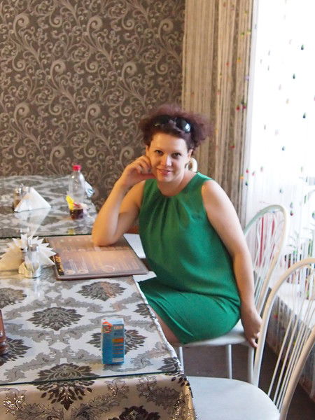 Яна Фролова