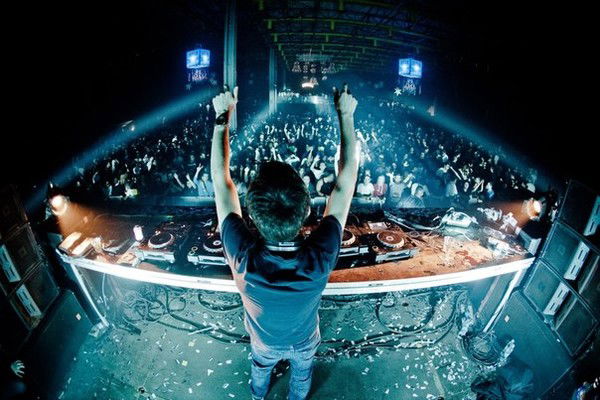 Жанкельды .