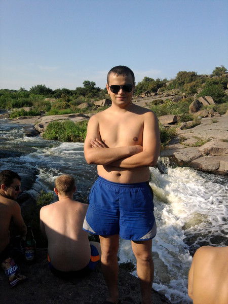 Олег Безрукавый