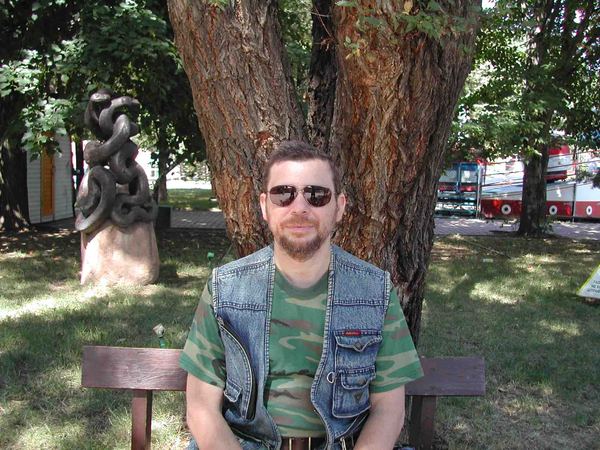 Владимир Бондарев