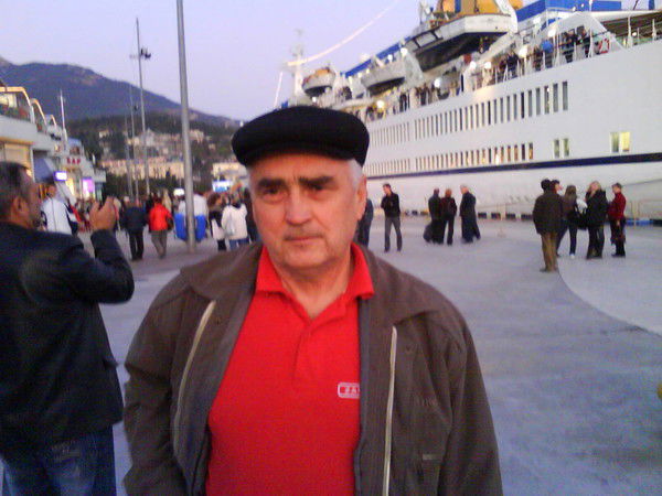 Владимир Кизь