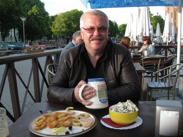 Игорь Рогов