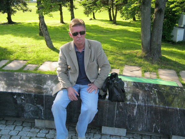 Анатолий Васильев