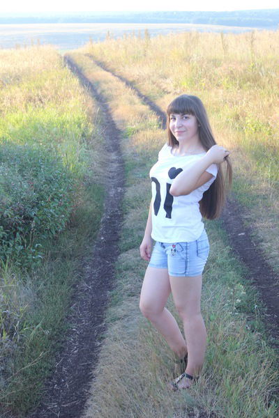 Елена Снегова