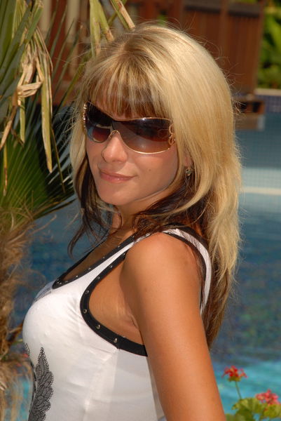 Яна Добринец