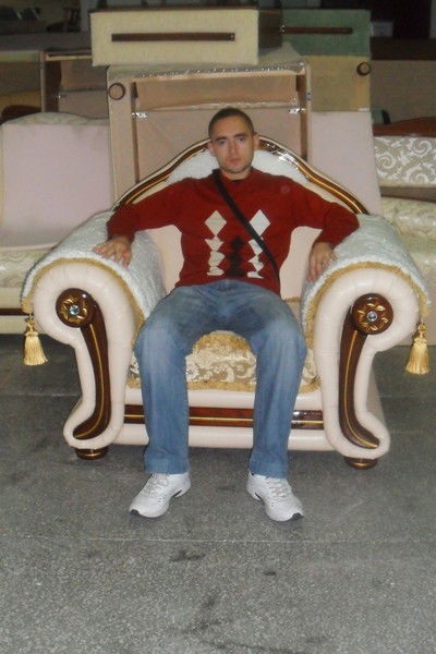 Александр Зарубин