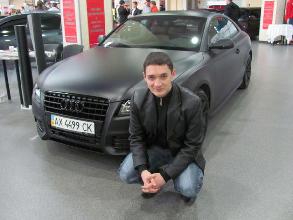 Саша Дехтярь