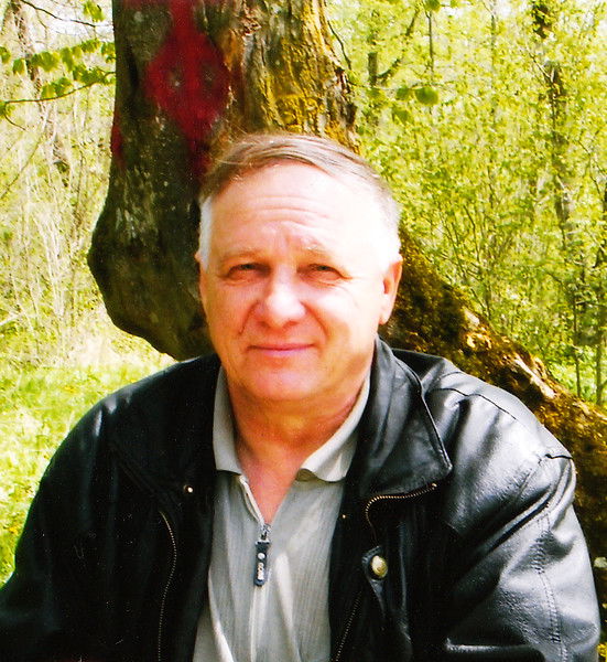 Александр Бондарев