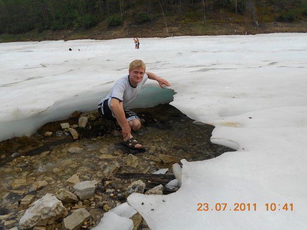 Максим Золотарёв