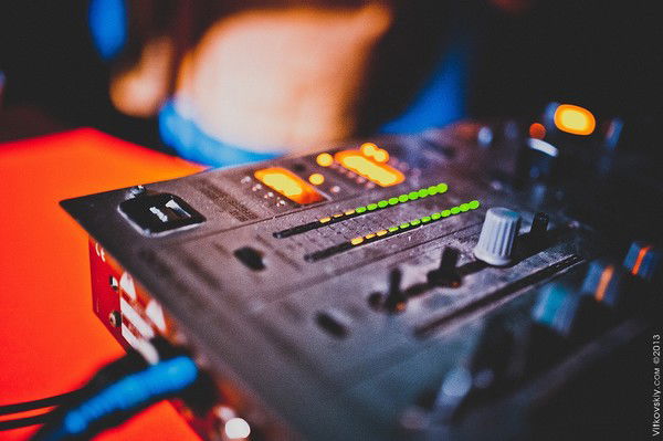 Неизвестно Неизвестно