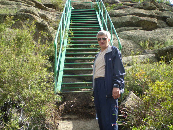 Александр Васильев