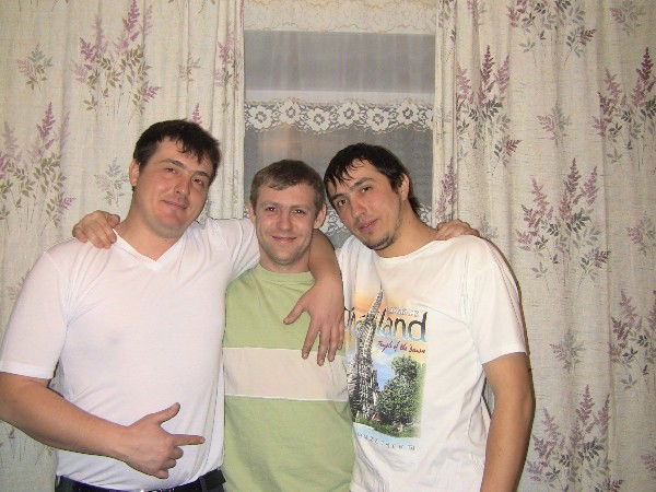 Александр Захаров