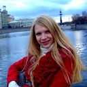 Аня Леонова
