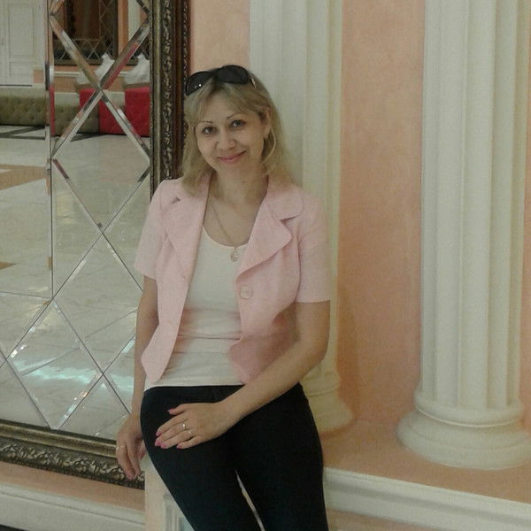 Леся Ненахова