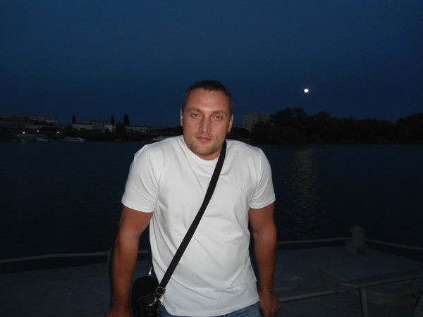 Алексей Попов