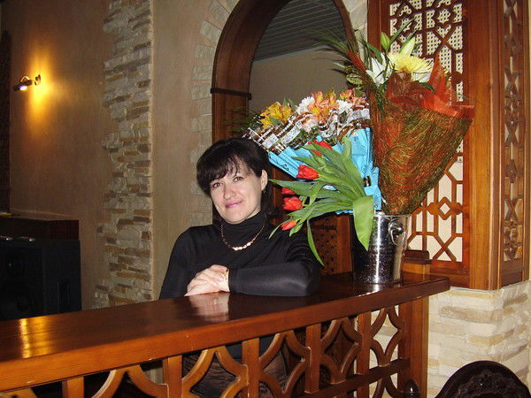 Елена Низамаева