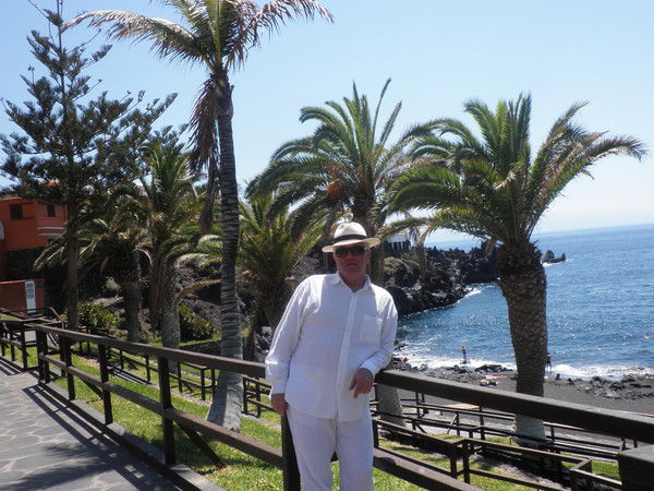 Александр Кундик