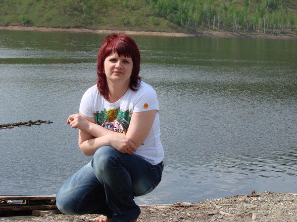 Лена Седельникова