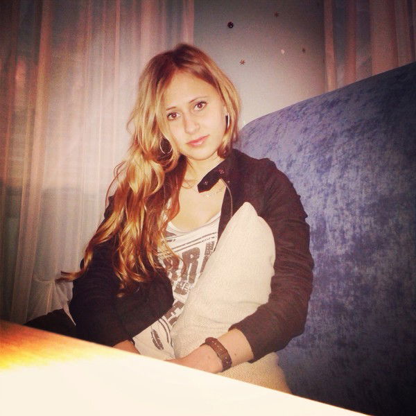 Настя Тахмазян