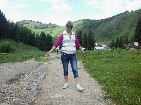 Елена Сурмина-Бицаева