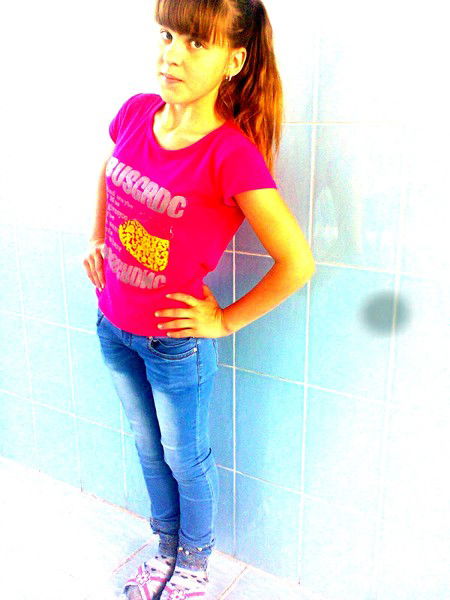 Ниёля Адамоните