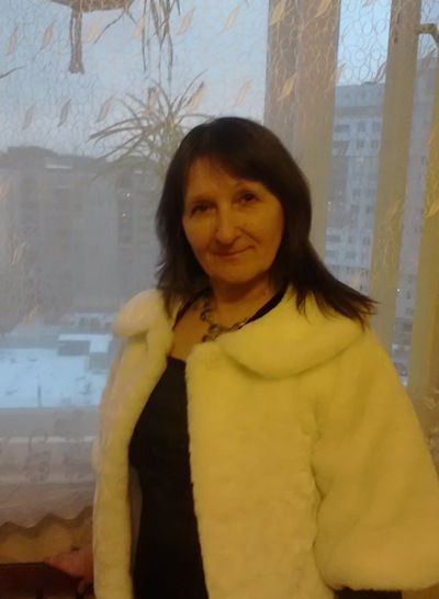 Елена Молчанова