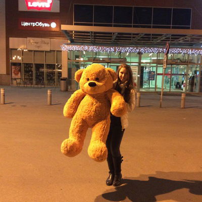 Лера Добровольская