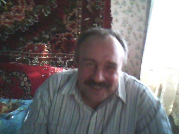 Николай Синельников