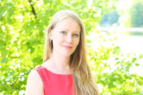 Лена Смирнова