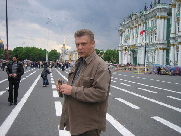 Олег Шмелев