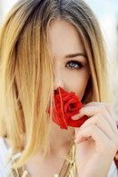 Тася Власова