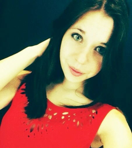 Наташа Мотузова