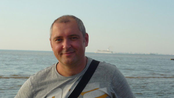 Станислав Никонов