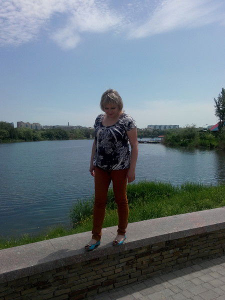 Оля ** Не Знакомлюсь