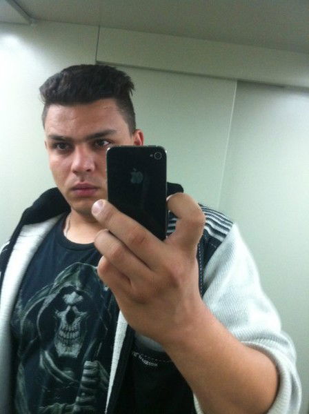 Неизвестно Неизвестно