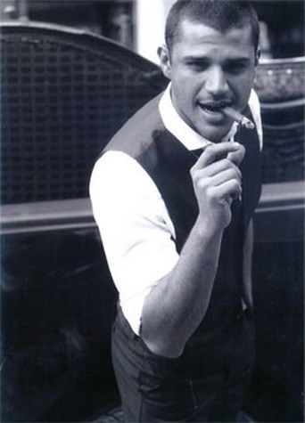 Олег Бендерский