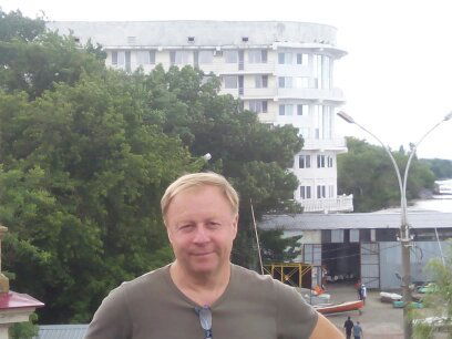 Александр Возбранный