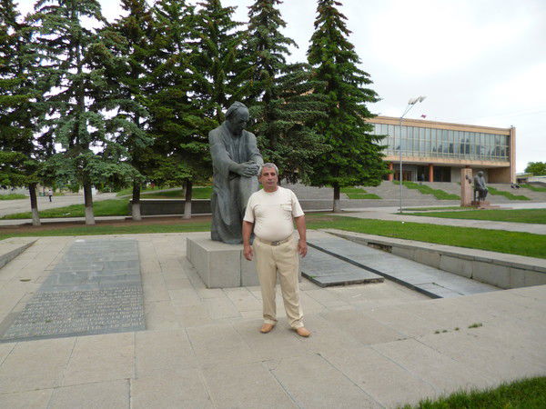 Гарник Мовсисян