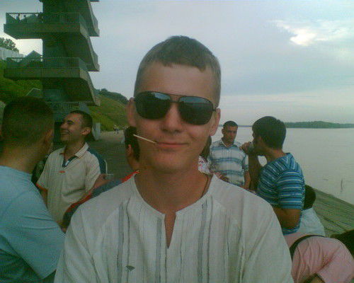 Глущенко Роман