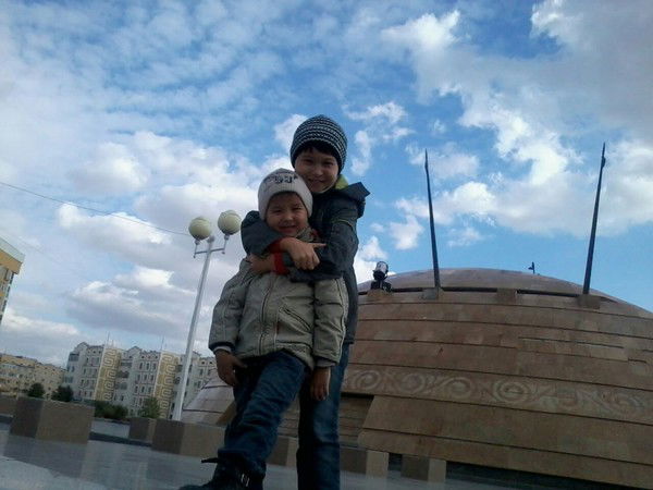 Maрат Taнатаров