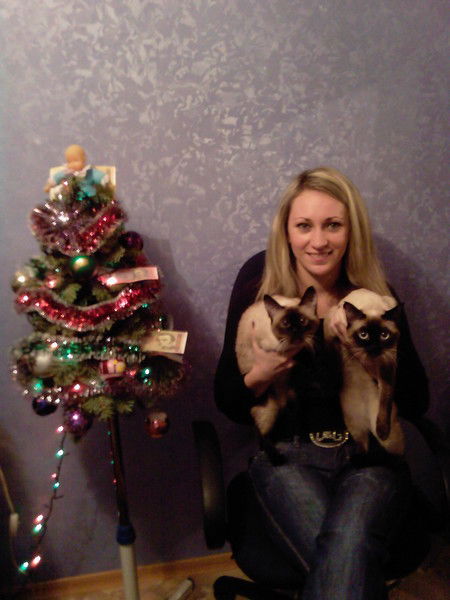 Оля Головко