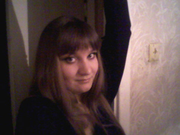 Аня Угольникова