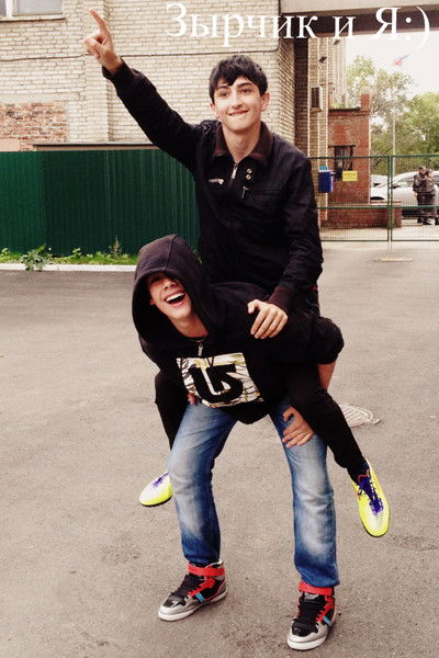 Артур Акопян