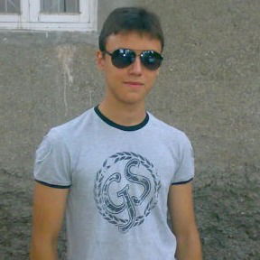 Слава Гречнев