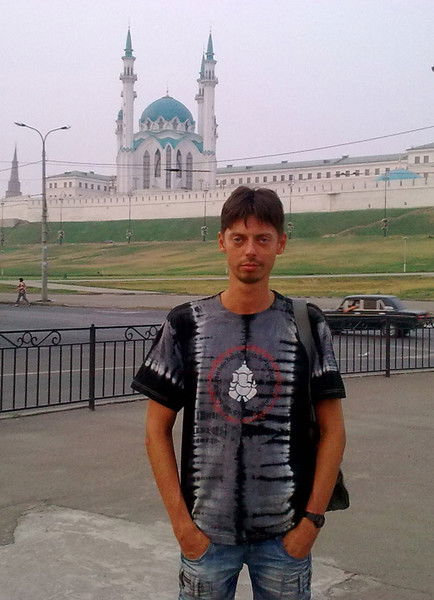 Сергей Титов