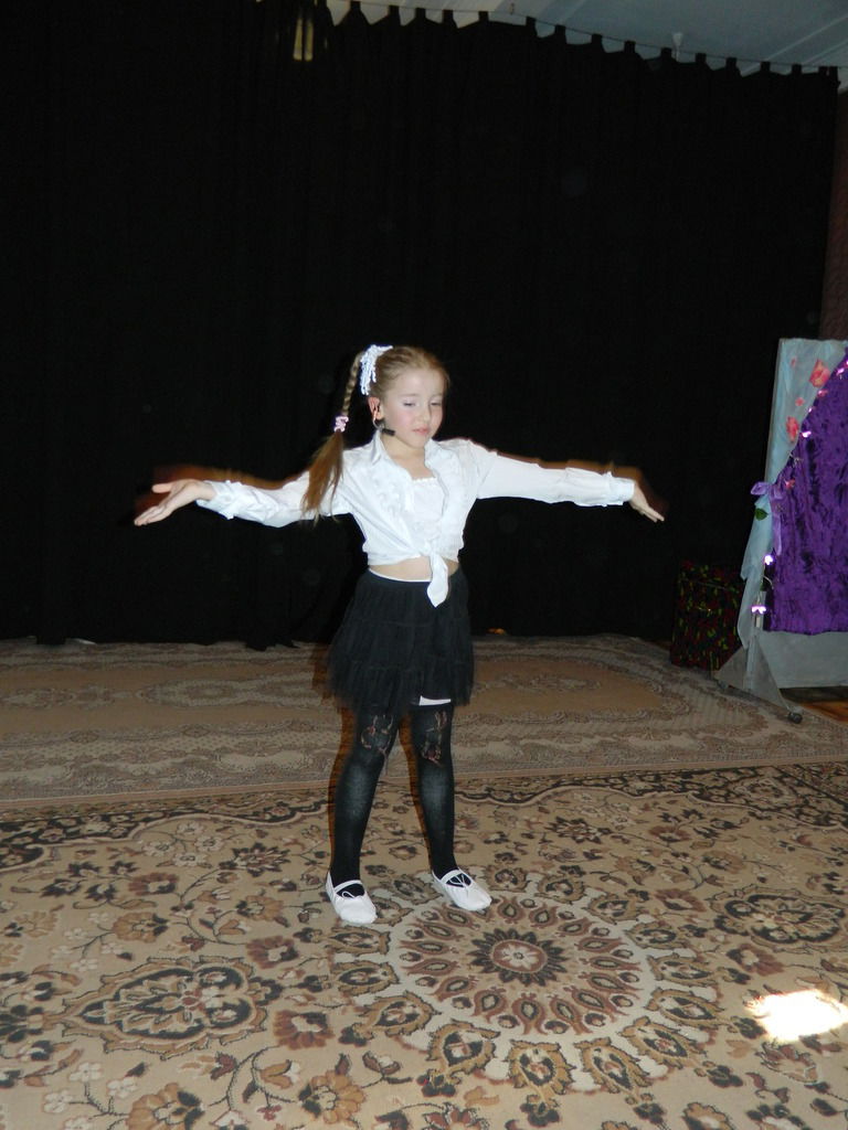 Настя Абдувалиева