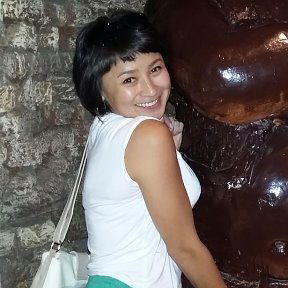 Асия Жусалина