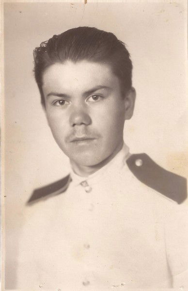 Владимир Ахмедов