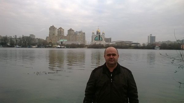 Александр Иванов