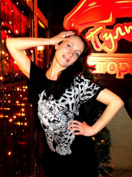 Любовь Попова